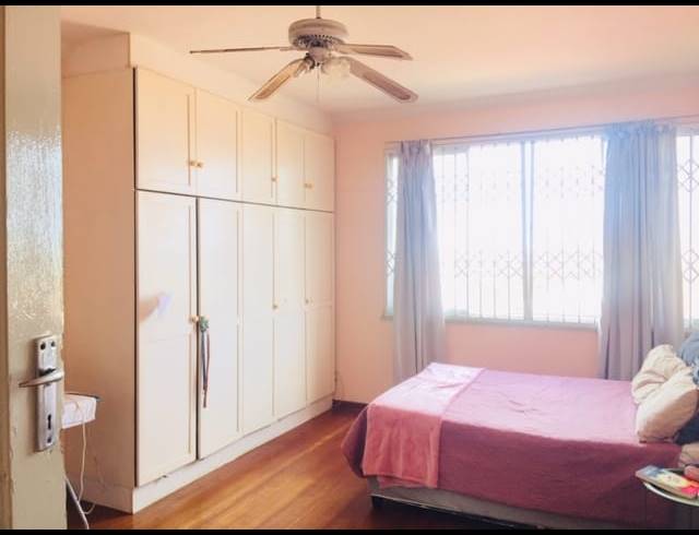 1.5 BEDROOM FLAT FOR SALE IN MUSGRAVE